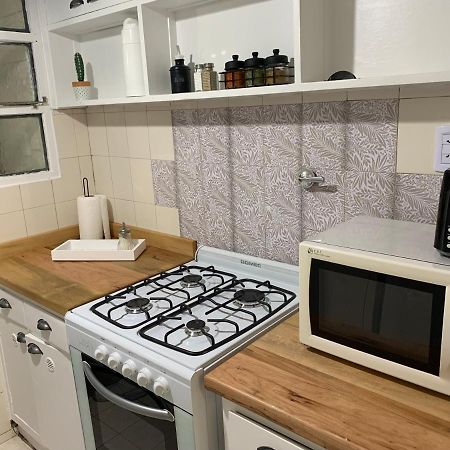 Alquiler Temporal Departamento Centrico Y Confortable En Mendoza Bagian luar foto