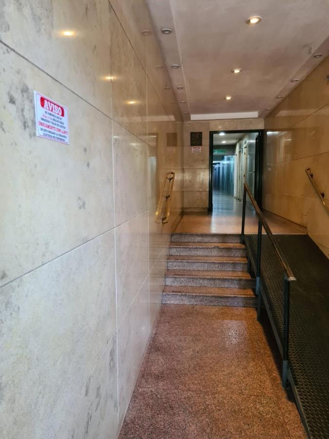 Alquiler Temporal Departamento Centrico Y Confortable En Mendoza Bagian luar foto